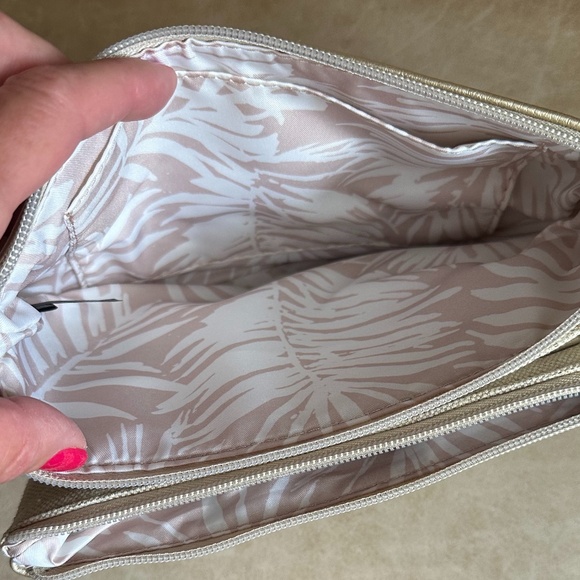 Stella & Dot Sidekick Crossbody Belt Bag Gold/Cream - Picture 13 of 16